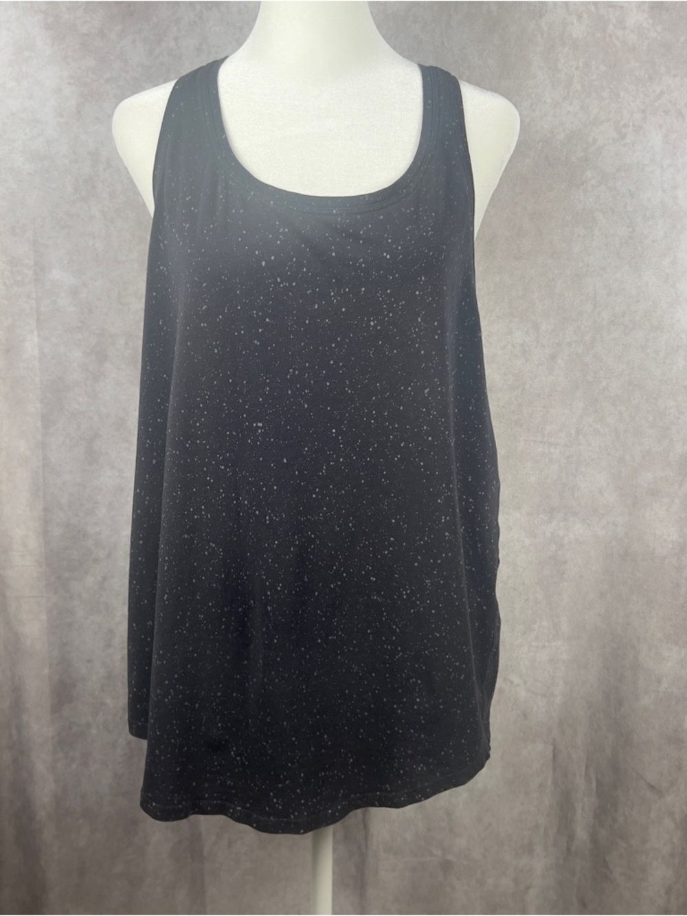 Lululemon Tank Top Womens 10 Black Speckles Racerback Athletic Workout Gym